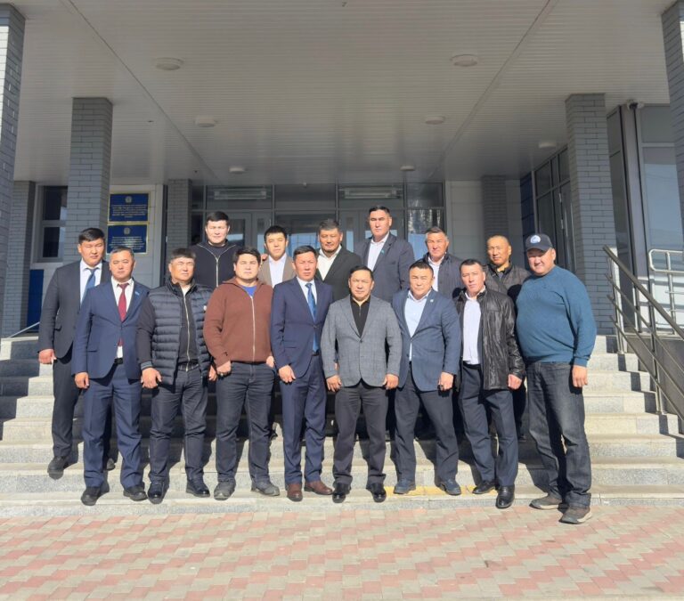 Хан тәңірі етегі — чемпиондар мекені